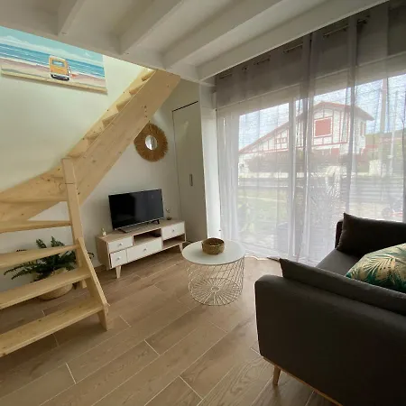 Superbe appartement climatisé avec jardin entre mer et montagne Anglet Exterior foto