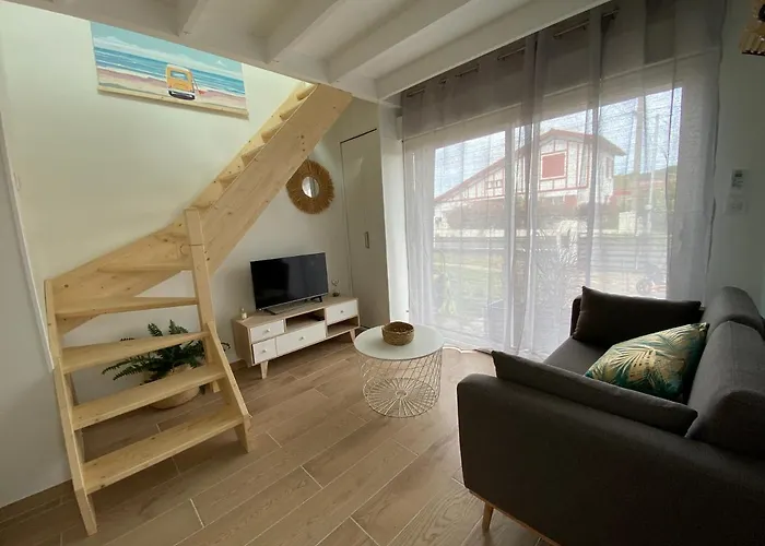 Superbe Appartement Climatise Entre Mer Et Montagne
